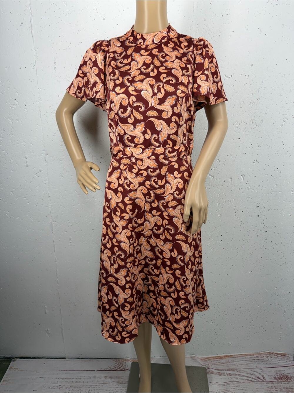 Ann Taylor Factory Women’s Size 4 Petite Terracotta Peach Paisley Dress